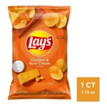 LAYS CHEDDAR & SOUR CREAM 7Z
