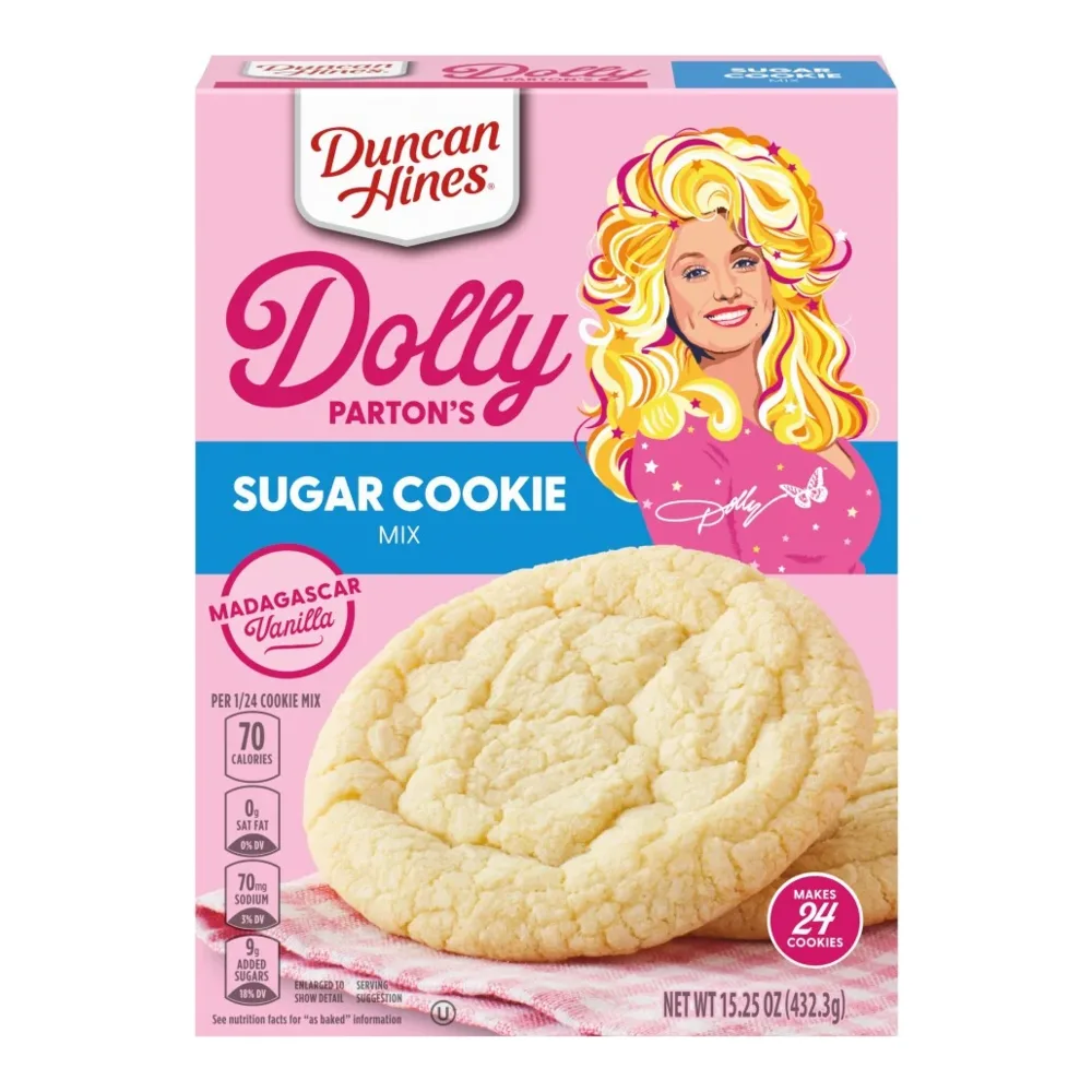 644209004638 DH DOLLY PARTON SUGAR COOKIE MIX 15Z - Image 1