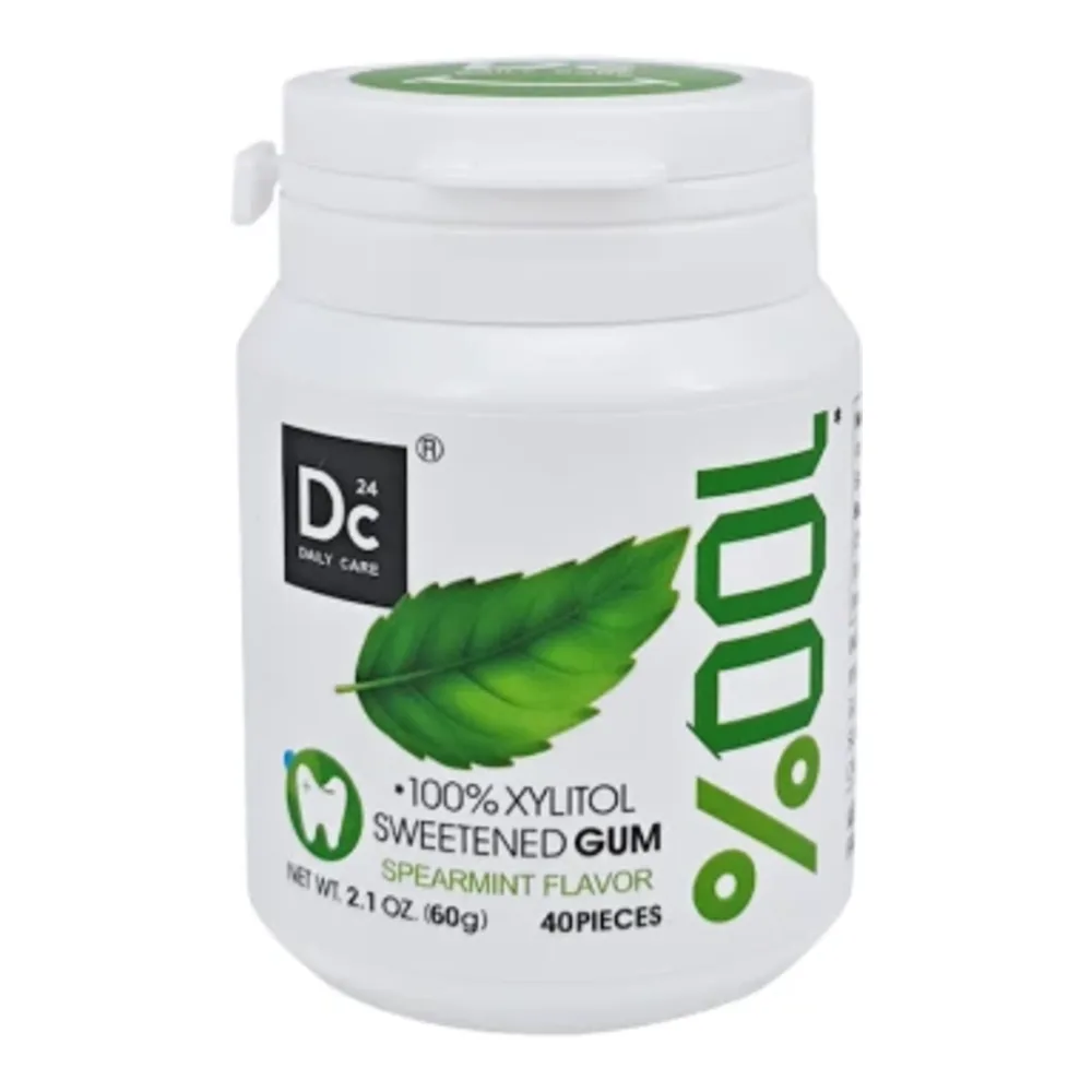 6945446157137 DAILY CARE CHEWING GUM SPEARMINT 40 PC 2.1 OZ - Image 1