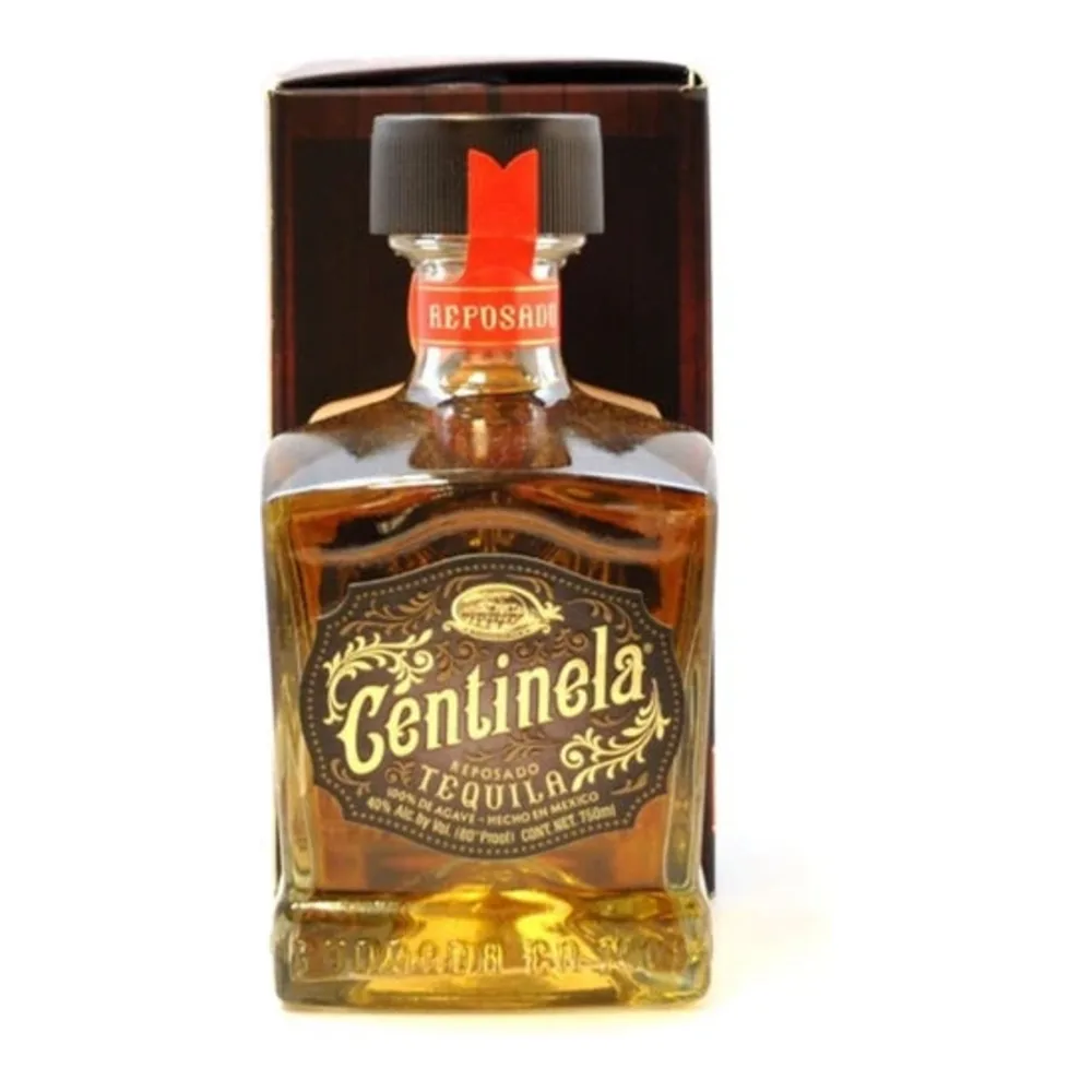 749787000178 CENTINELA TEQUILA REPOSADO 750ML - Image 1